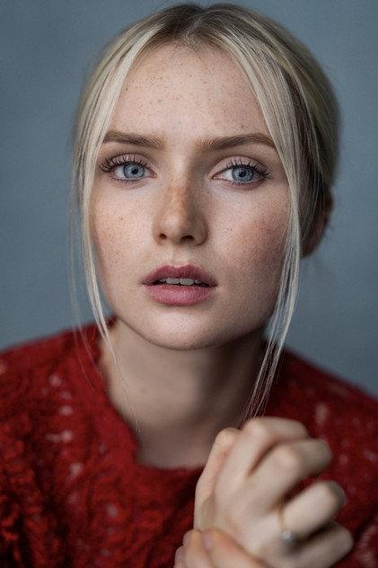 Sylvie Varcoe - Actor Profile Photo