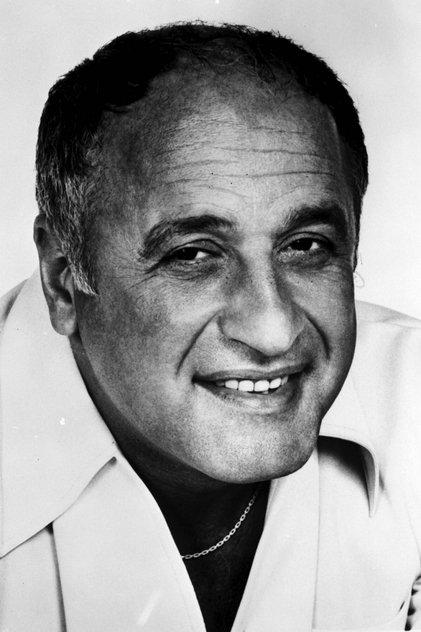Vic Tayback - Actor Profile Photo
