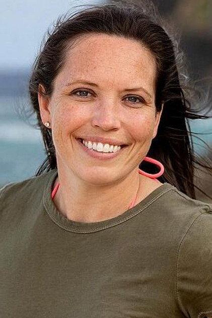 Sarah Lacina - Actor Profile Photo