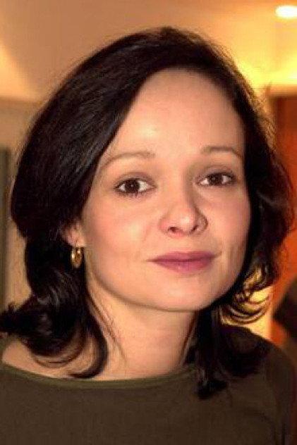Iris Junik - Actor Profile Photo