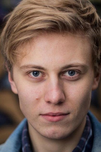 Max Schimmelpfennig - Actor Profile Photo