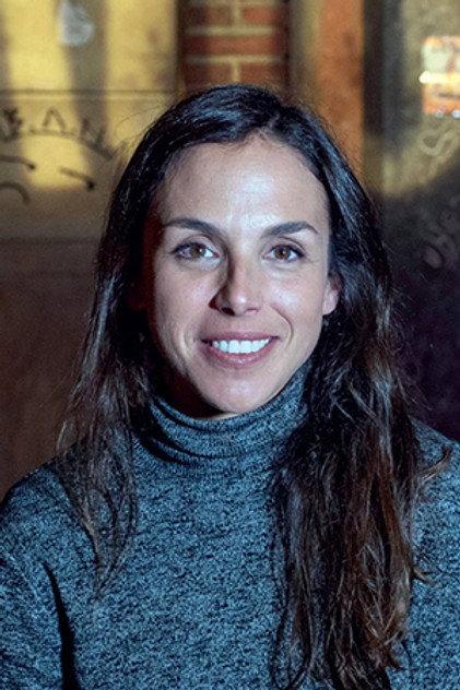 Paula Vives - Actor Profile Photo