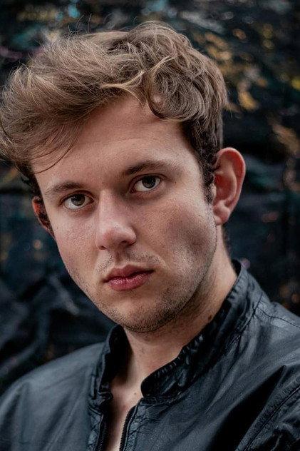 Paúl Valdivieso - Actor Profile Photo
