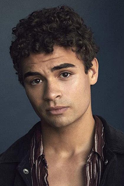 Daniel Croix - Actor Profile Photo