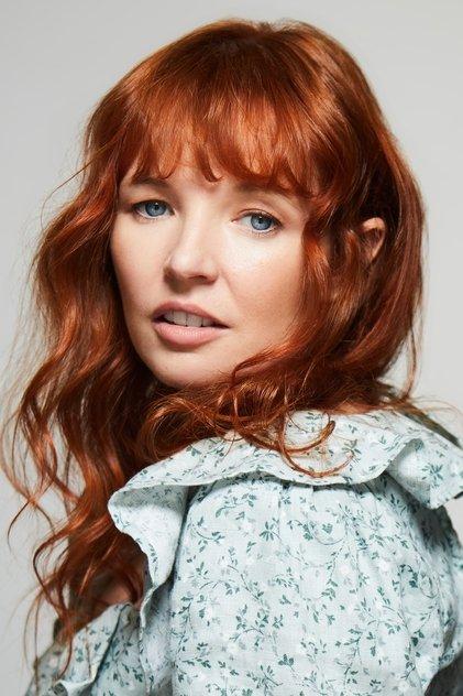 Stef Dawson - Actor Profile Photo