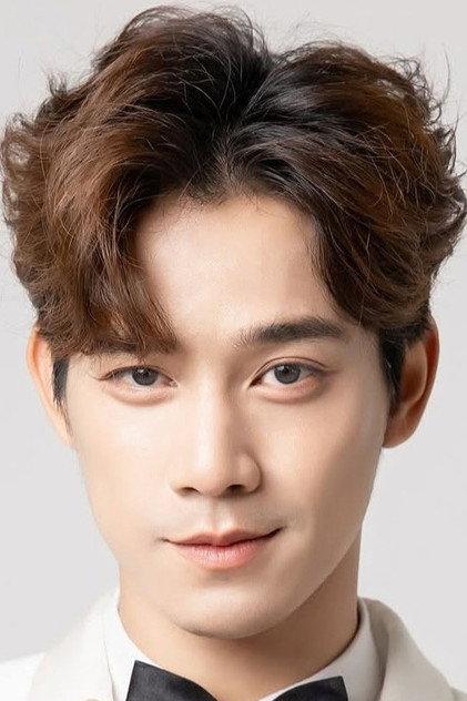 Worapon Tapaopong - Actor Profile Photo