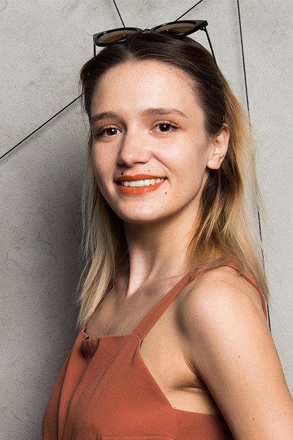 Alexa Tofan - Actor Profile Photo