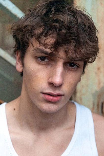 Bastien Savarino - Actor Profile Photo