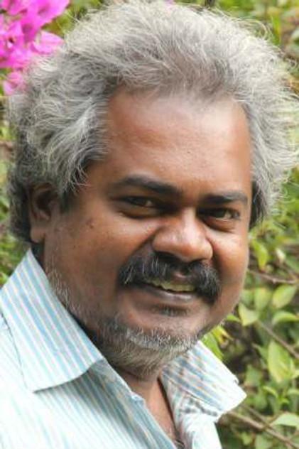 Kayal Devaraj - Actor Profile Photo