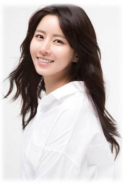 Yoon Eun-byul - Actor Profile Photo