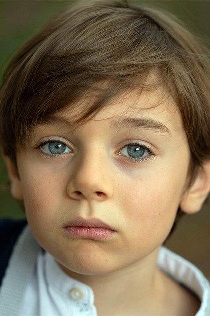 Maxime Elias-Menet - Actor Profile Photo