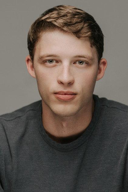 Taylor Bloom - Actor Profile Photo