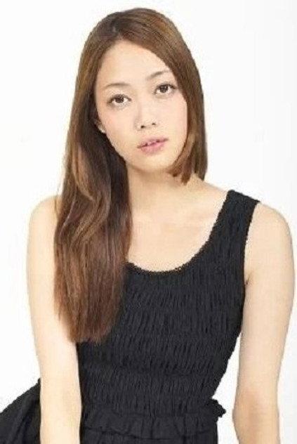 Suzu Natsume - Actor Profile Photo