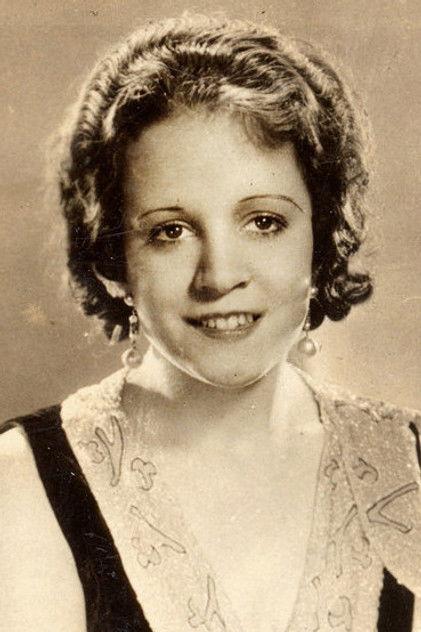 Violet Hilton - Actor Profile Photo