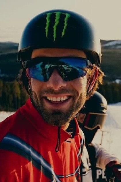 Alex Hall - Actor Profile Photo