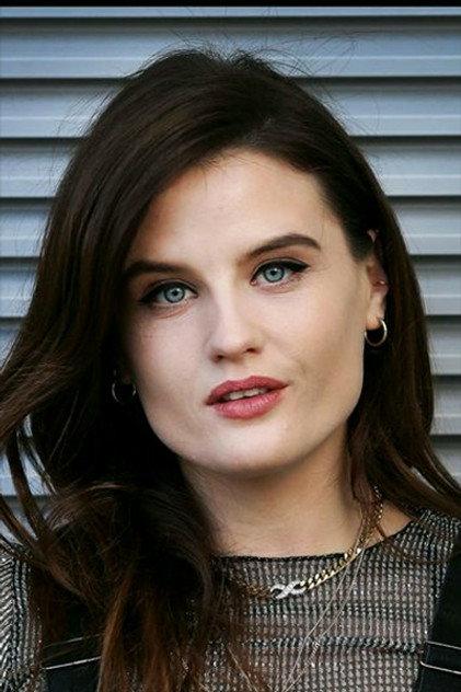 Nika McGuigan - Actor Profile Photo