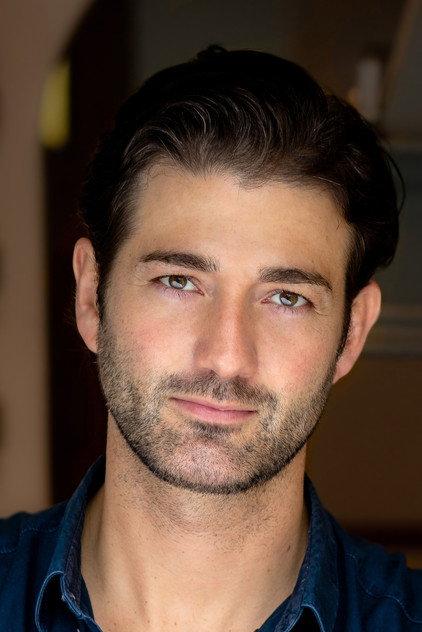 Oliver Tompsett - Actor Profile Photo
