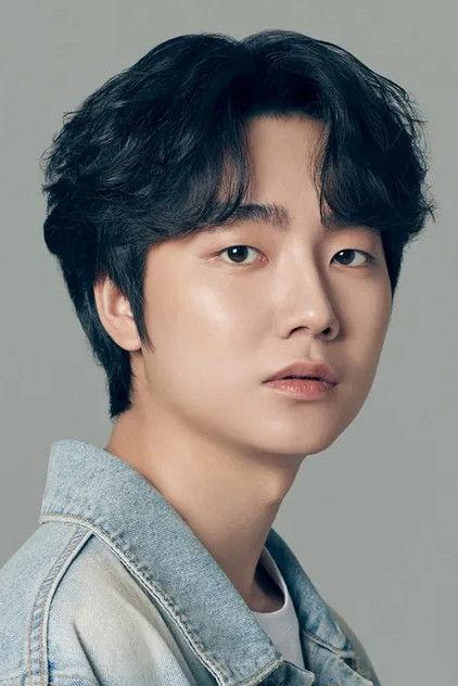 Sung Yoo-bin - Actor Profile Photo