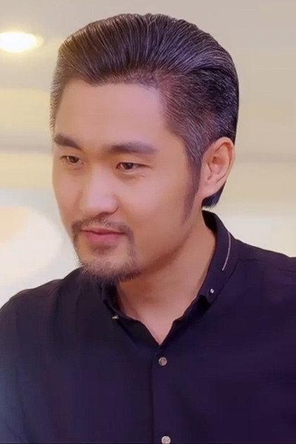 黄琞茗 - Actor Profile Photo