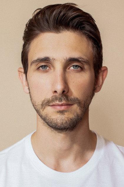 Emiliano Zurita - Actor Profile Photo