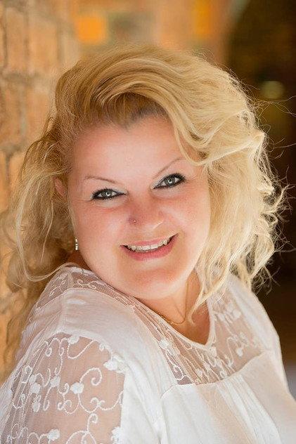 Helle Pilar Larsen - Actor Profile Photo