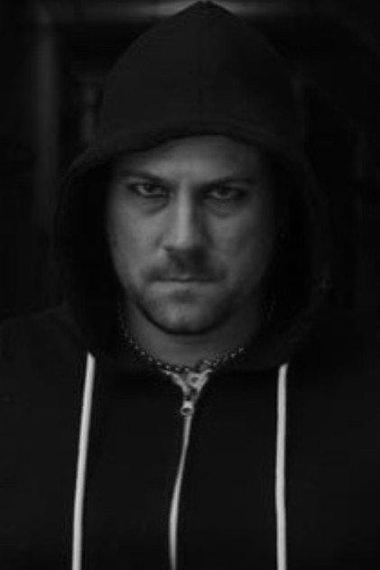 Scott Wawrzyniak - Actor Profile Photo