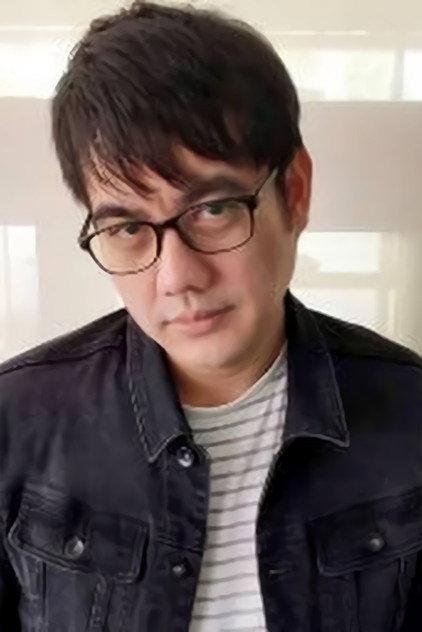 Paradorn Vesurai - Actor Profile Photo