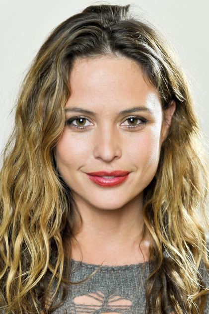 Josie Maran - Actor Profile Photo