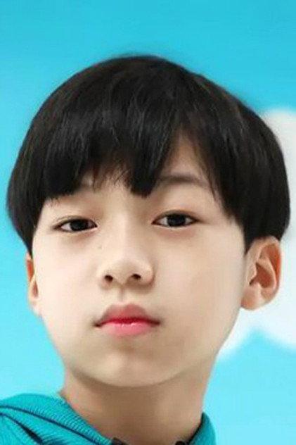 Suphach Tawsagun - Actor Profile Photo