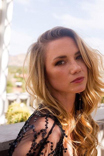 Gina Comparetto - Actor Profile Photo