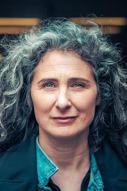 Tamar van den Dop - Actor Profile Photo