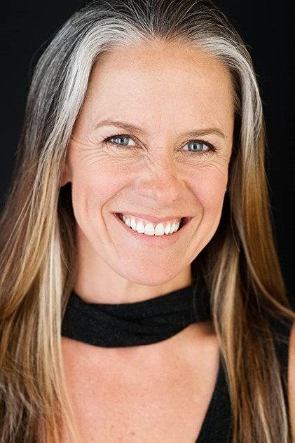 Heather Feeney - Actor Profile Photo