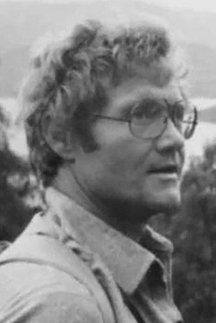 Edward Hume - Actor Profile Photo