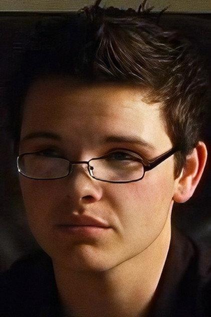 Evan Cuthbert - Actor Profile Photo