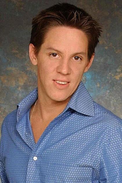 Robert Roman - Actor Profile Photo
