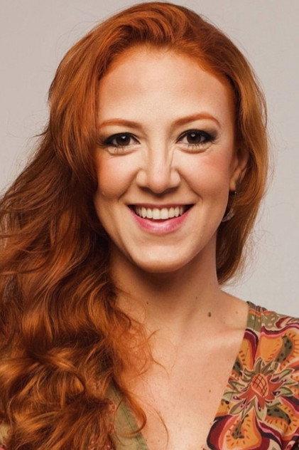 Bia Guedes - Actor Profile Photo