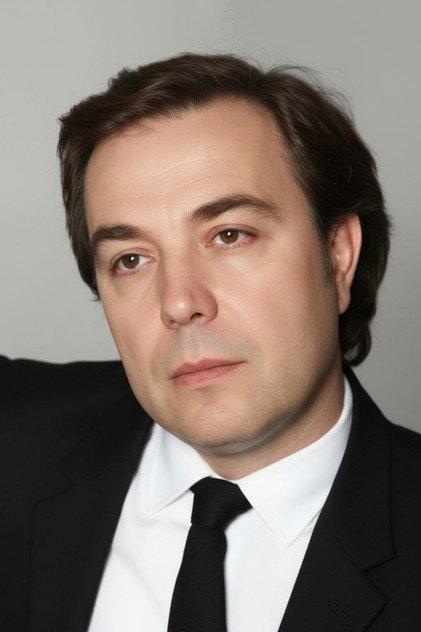 Muzaffer Arslan - Actor Profile Photo