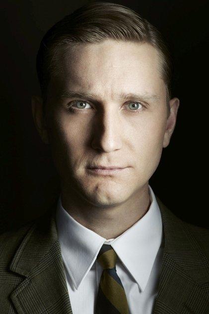 Aaron Staton - Actor Profile Photo