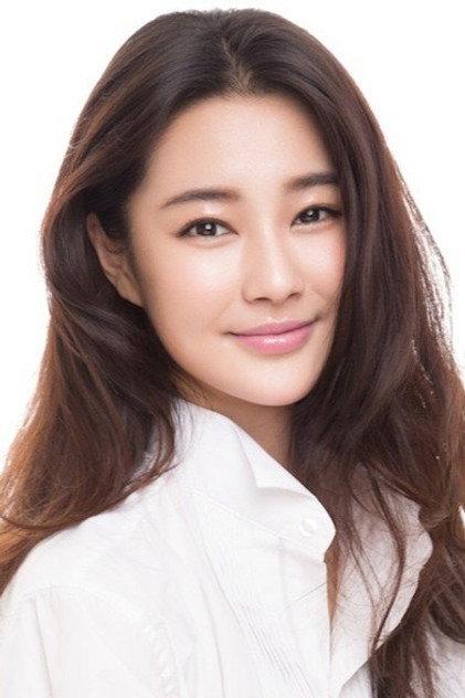 Fiona Zhen - Actor Profile Photo