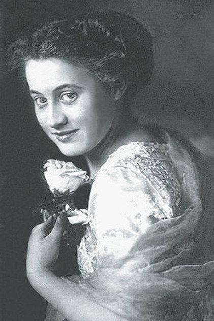 Dorothy Gibson - Actor Profile Photo