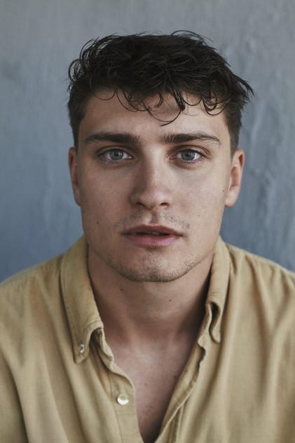 Sam Buchanan - Actor Profile Photo