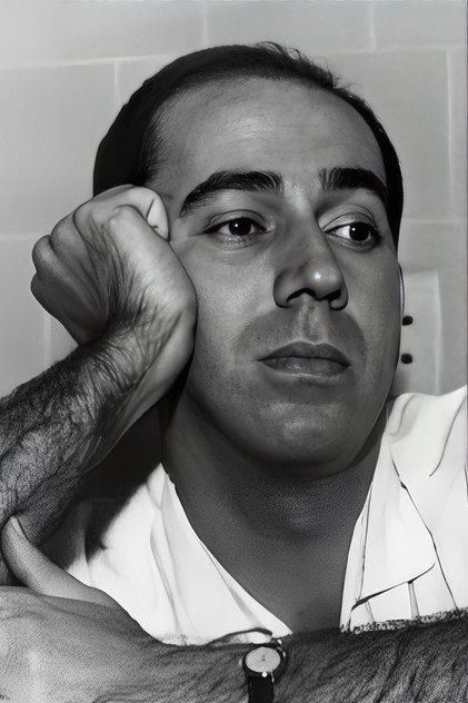 Roberto Faissal - Actor Profile Photo