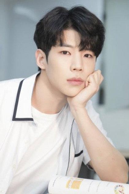 Hwang Sun Jong - Actor Profile Photo