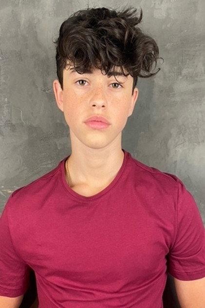 Mason Schneiderman - Actor Profile Photo