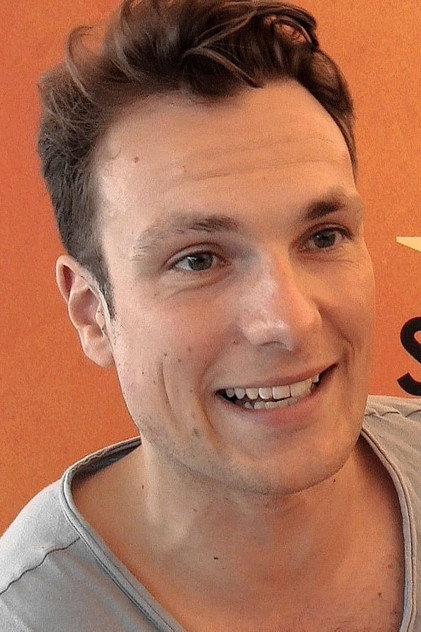 Valentijn Benard - Actor Profile Photo