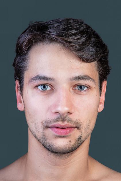 Doğa Gürer - Actor Profile Photo