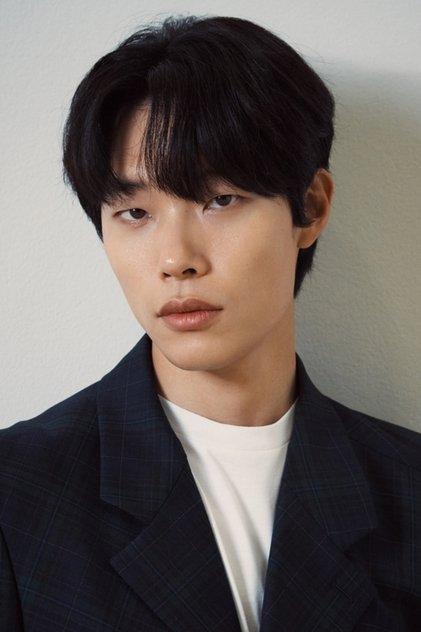 Ryu Jun-yeol - Actor Profile Photo