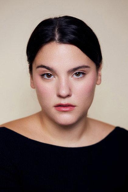 Alina Hidić - Actor Profile Photo