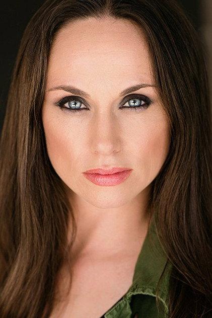 Arian Ash - Actor Profile Photo
