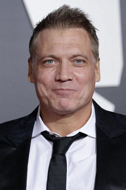 Holt McCallany - Actor Profile Photo